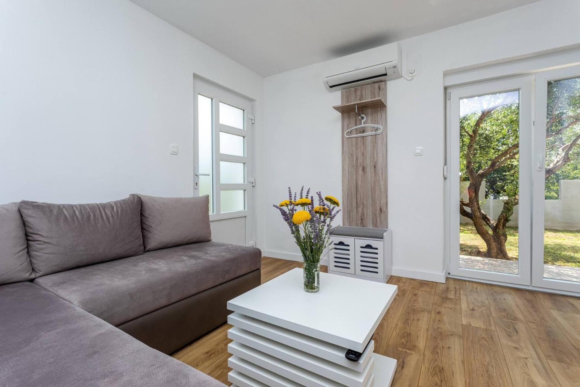 Apartments Bernardeta 2 Baska  Ngoại thất bức ảnh