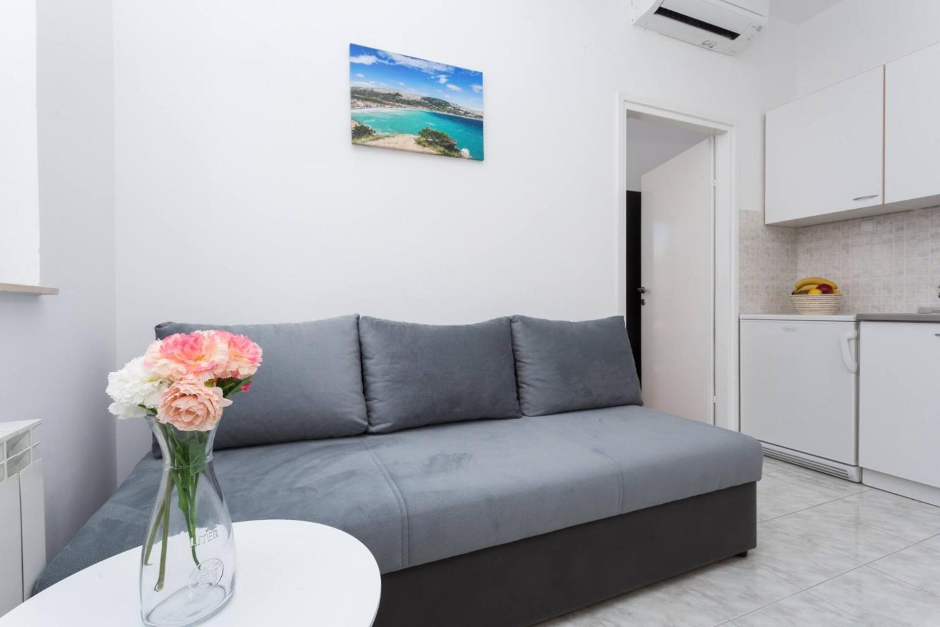 Apartments Bernardeta 2 Baska  Ngoại thất bức ảnh