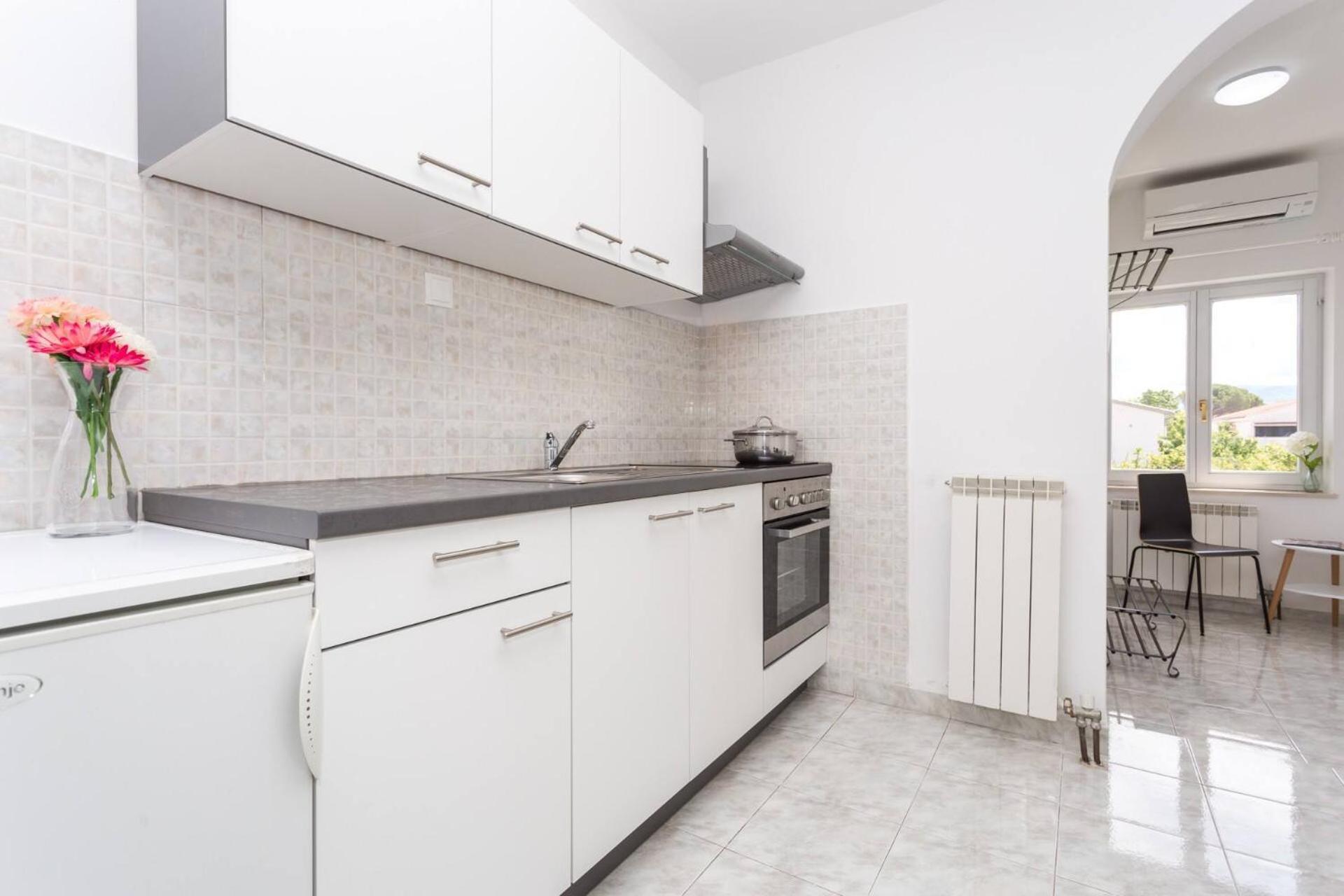 Apartments Bernardeta 2 Baska  Ngoại thất bức ảnh
