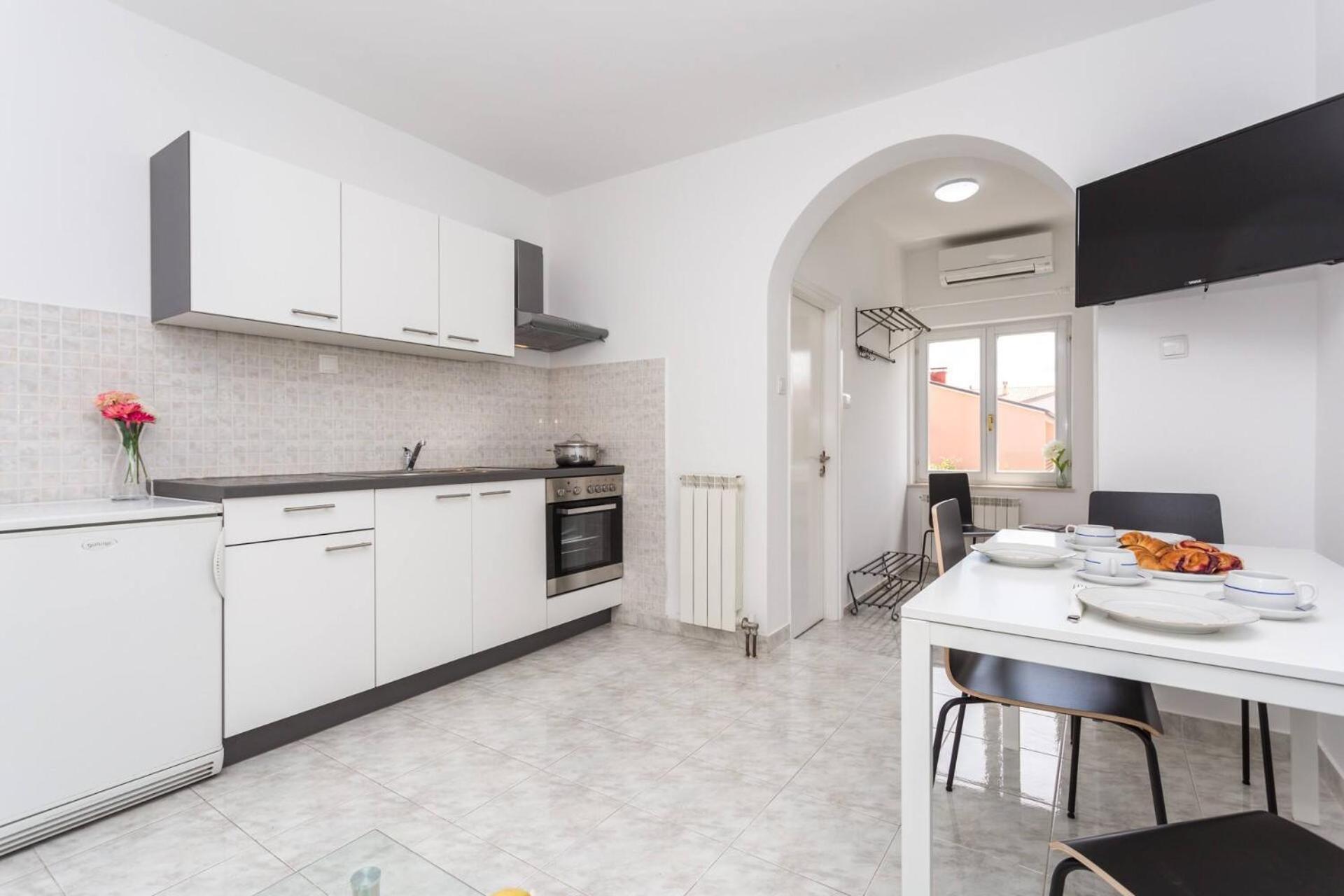 Apartments Bernardeta 2 Baska  Ngoại thất bức ảnh