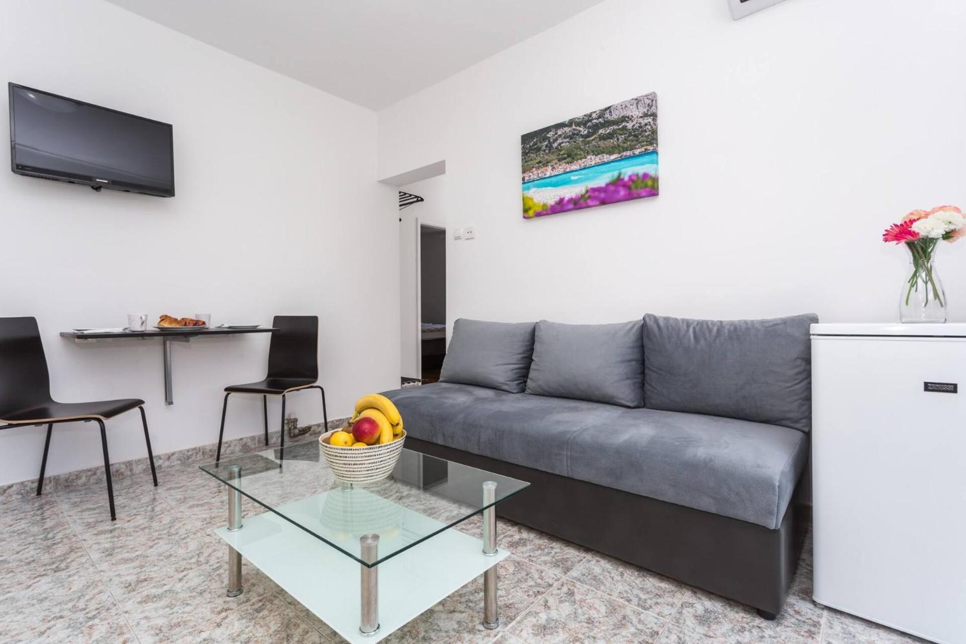 Apartments Bernardeta 2 Baska  Ngoại thất bức ảnh